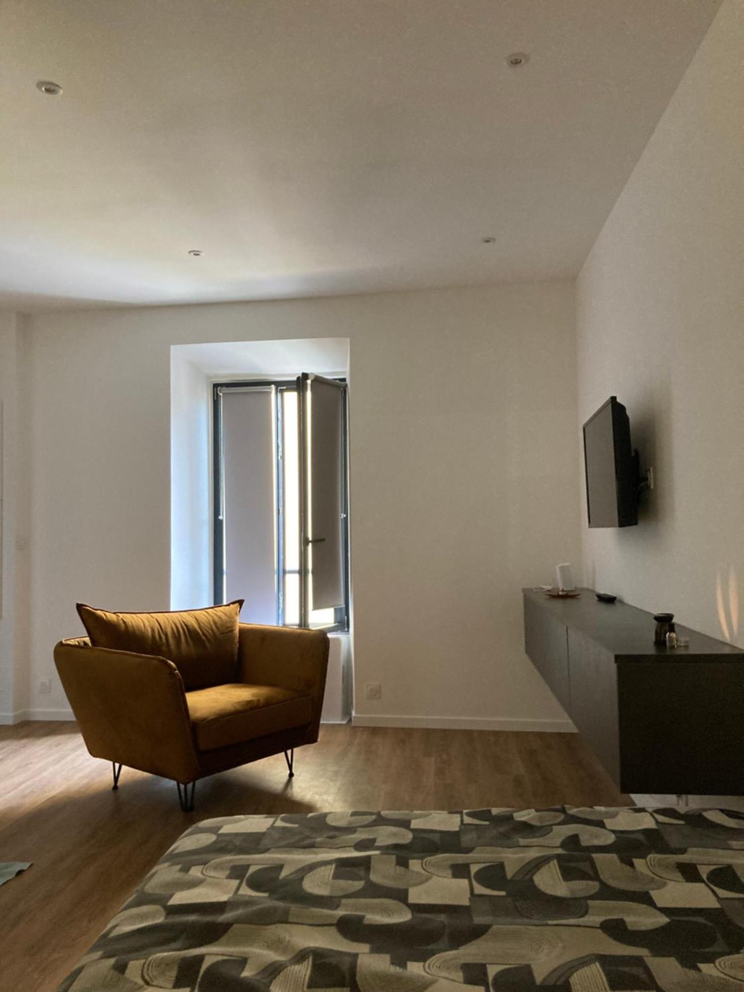 Studio Spacieux Tout Confort Cite Imperiale Ajaccio  Ngoại thất bức ảnh